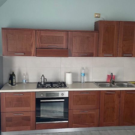 La Magnolia Apartaments IV Tulip Desenzano del Garda Eksteriør billede